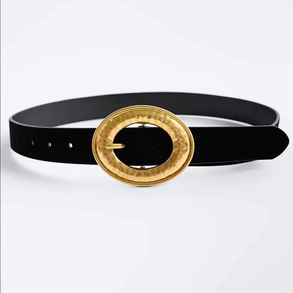 NWT ZARA Velvet Belt With Gold Buckle Size 34